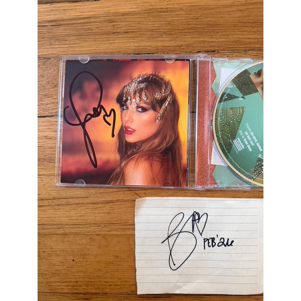 Taylor Swift Authentic Life of a Showgirl CD Photo #1 Signed